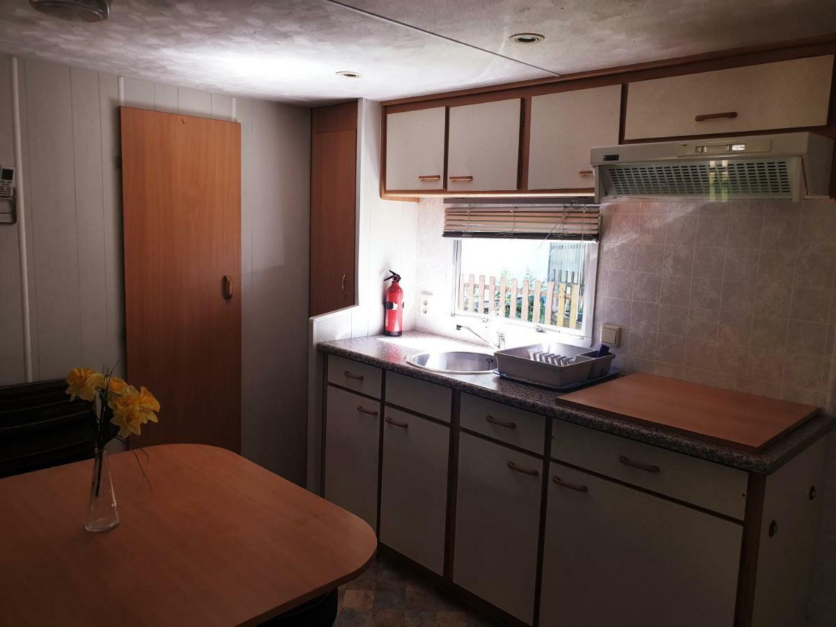 Mobilheim Kemp Roznov pod Radhostem Luaran gambar